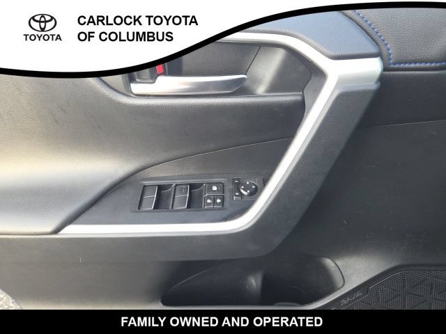 Used 2020 Toyota RAV4 XSE AWD/4WD image 12