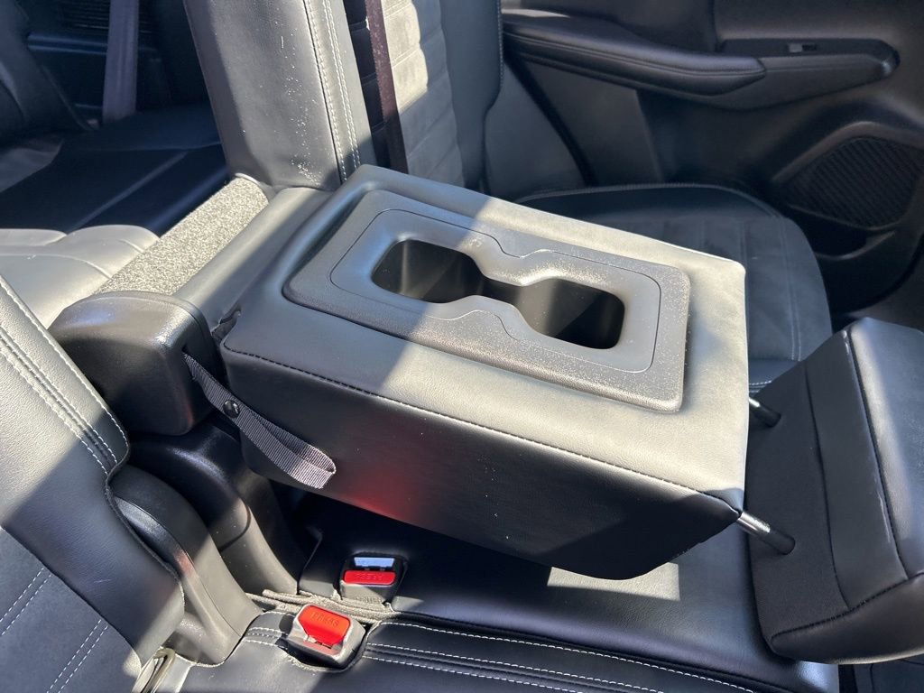 Used 2025 Mitsubishi Outlander 4WD Plug-In Hybrid image 51