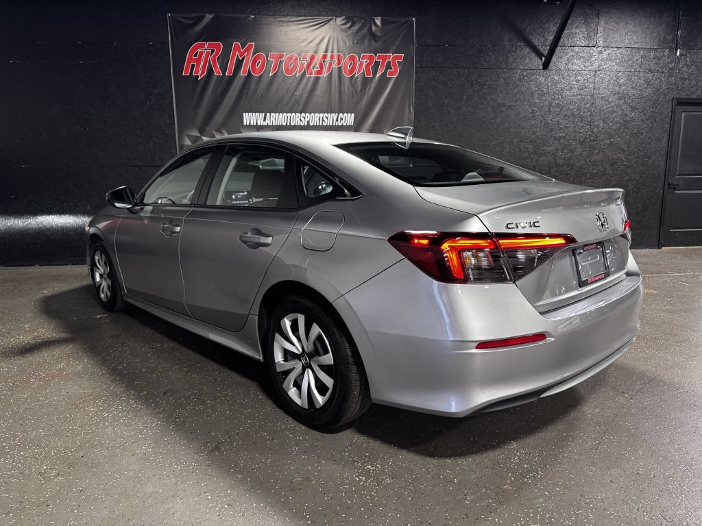 Used 2025 Honda Civic LX image 4