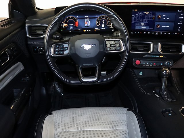 Used 2024 Ford Mustang Premium image 3