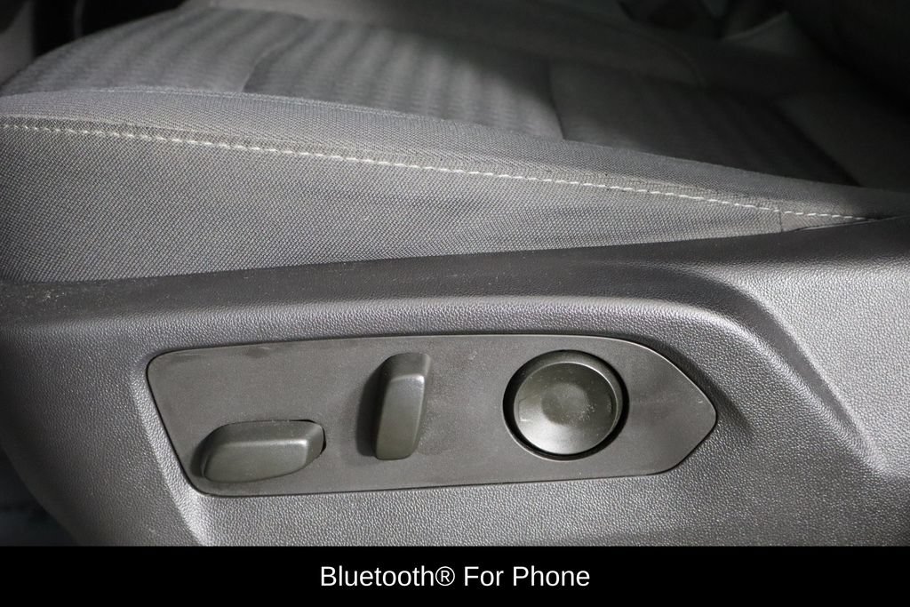 Used 2023 Chevrolet Silverado 1500 LT RWD image 22