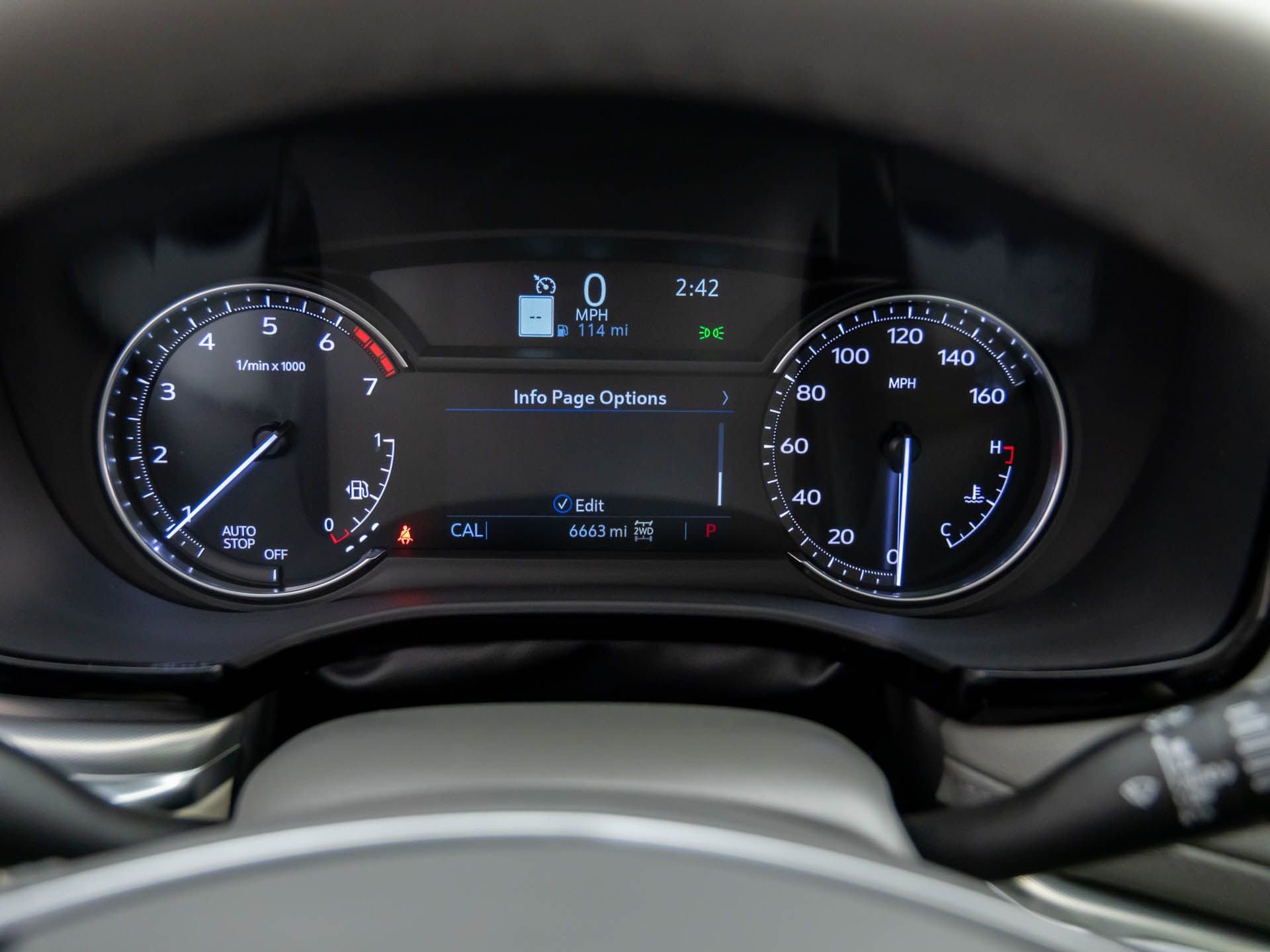 Certified 2025 Cadillac XT5 Premium Luxury w/ LPO, Floor Liner Package image 28