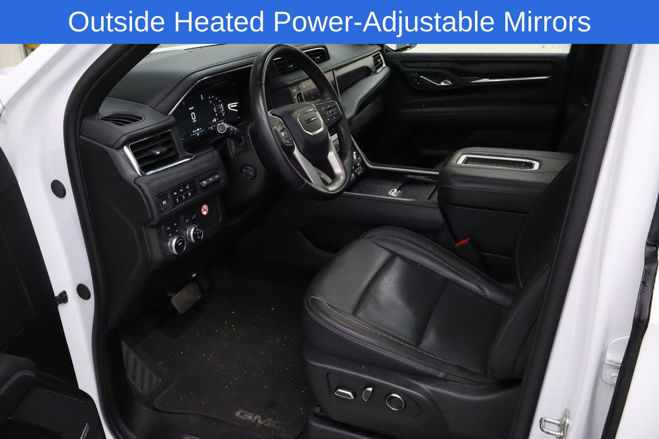 Used 2024 GMC Yukon XL Denali AWD/4WD image 21