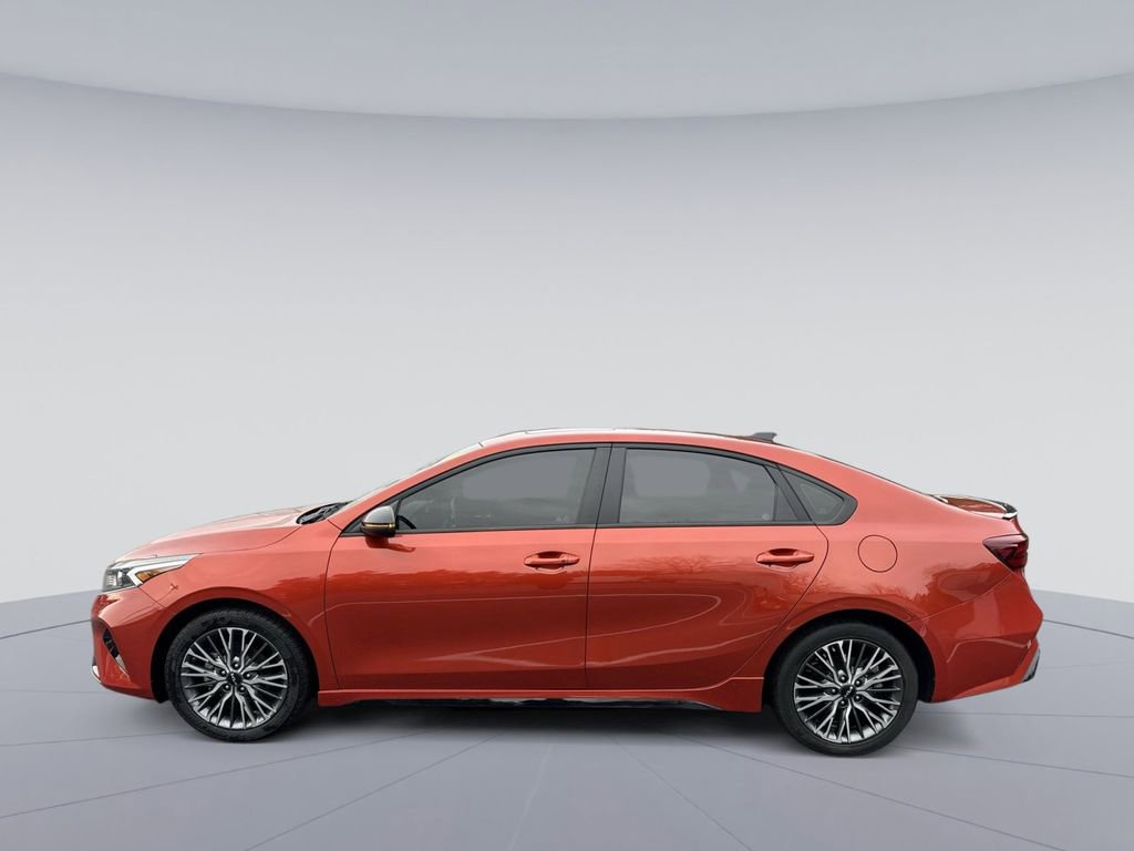 Used 2023 Kia Forte GT-Line w/ GT-Line Premium Package image 11