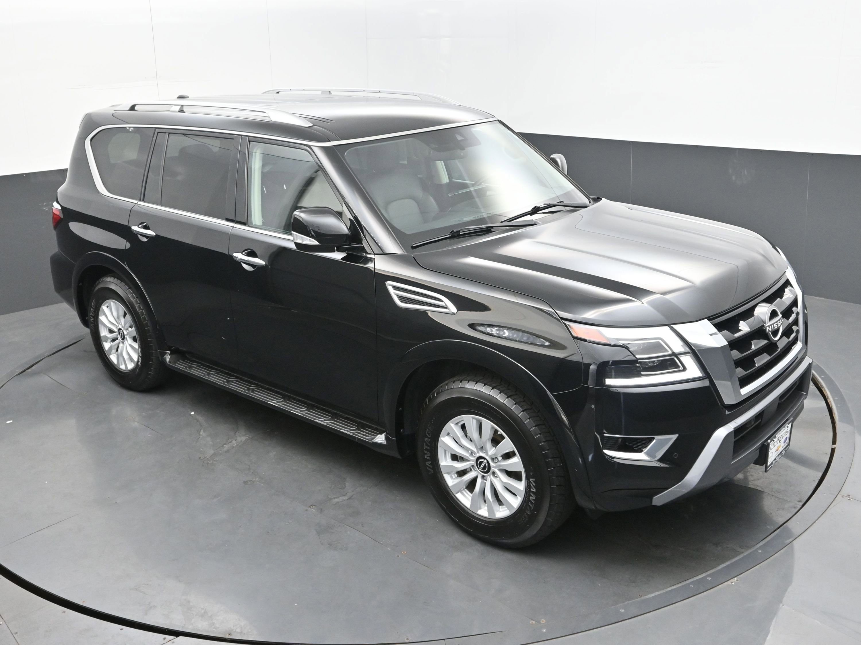 Used 2024 Nissan Armada SV image 29