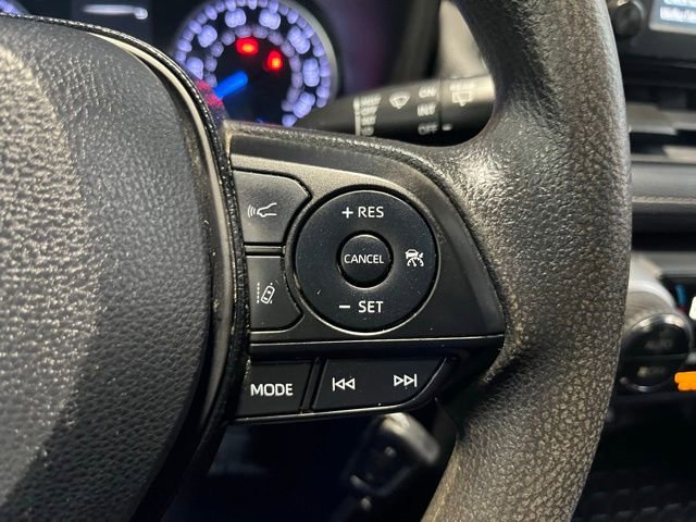 Used 2019 Toyota RAV4 LE w/ Carpet Mat Package AWD/4WD image 23