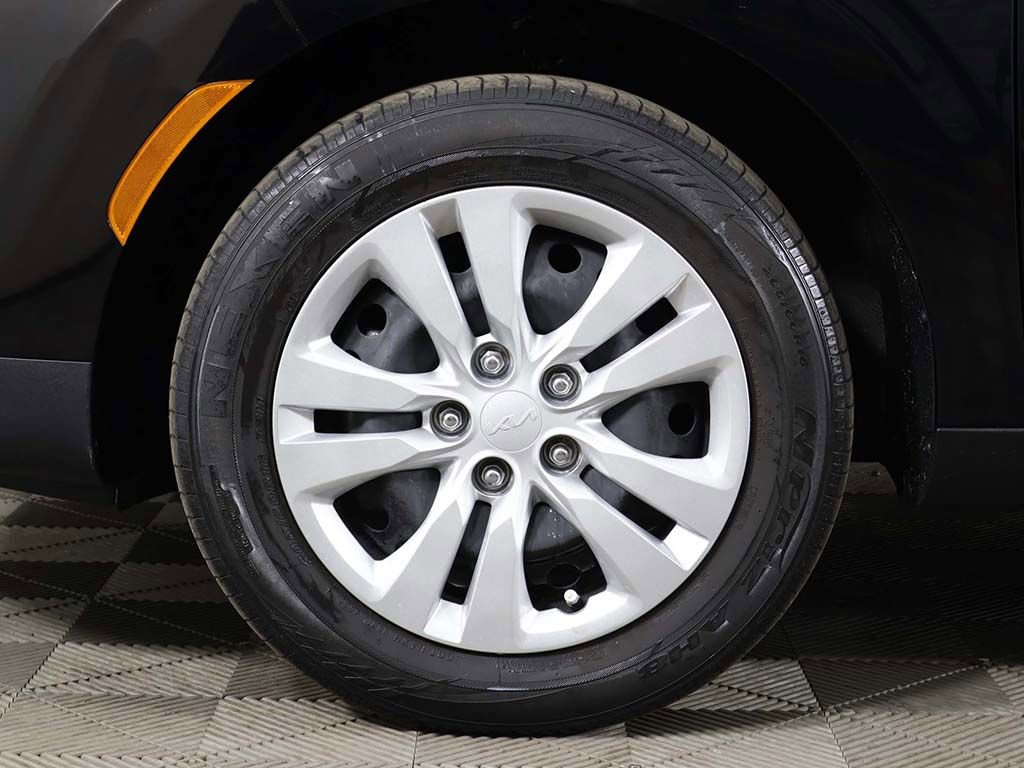Used 2022 Kia Soul LX FWD image 18