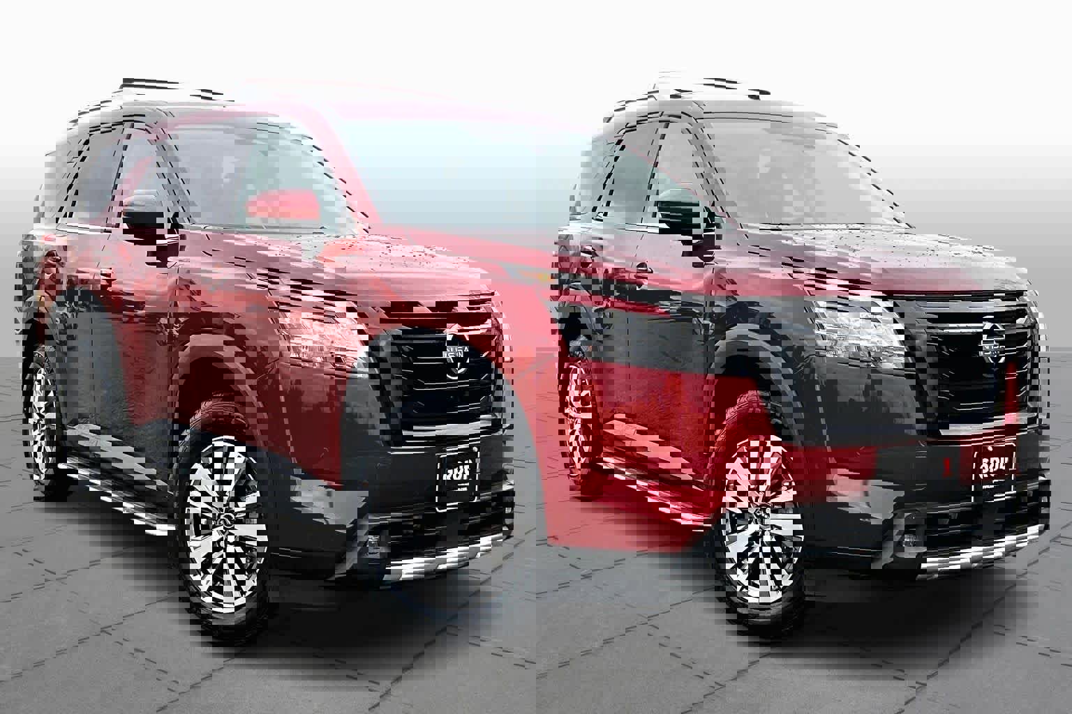 Used 2022 Nissan Pathfinder SL w/ Lighting Package (N92) image 2