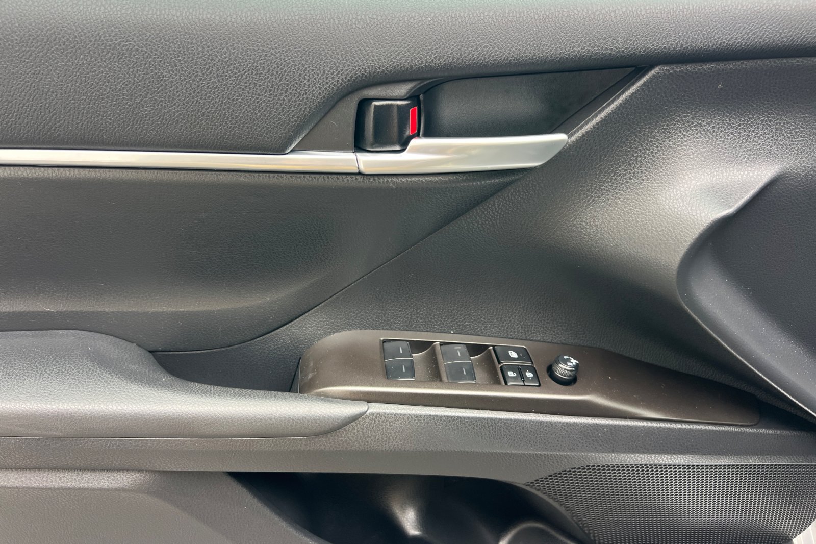 Certified 2024 Toyota Camry SE w/ Audio Upgrade Package FWD image 11