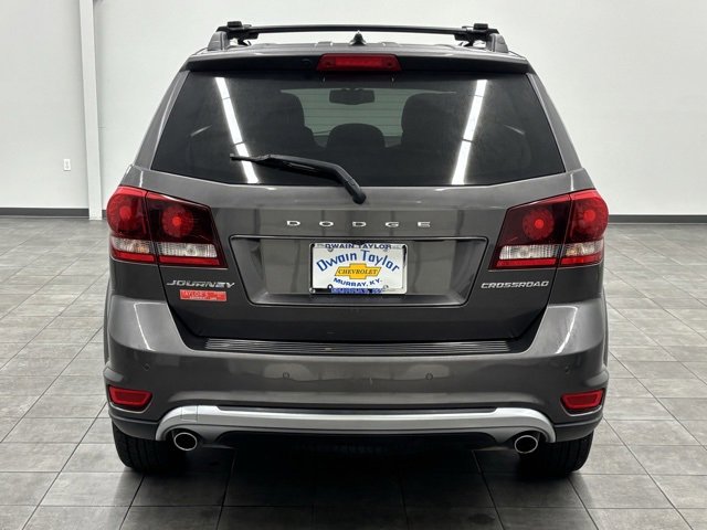 Used 2015 Dodge Journey Crossroad w/ Flexible Seating Group image 3