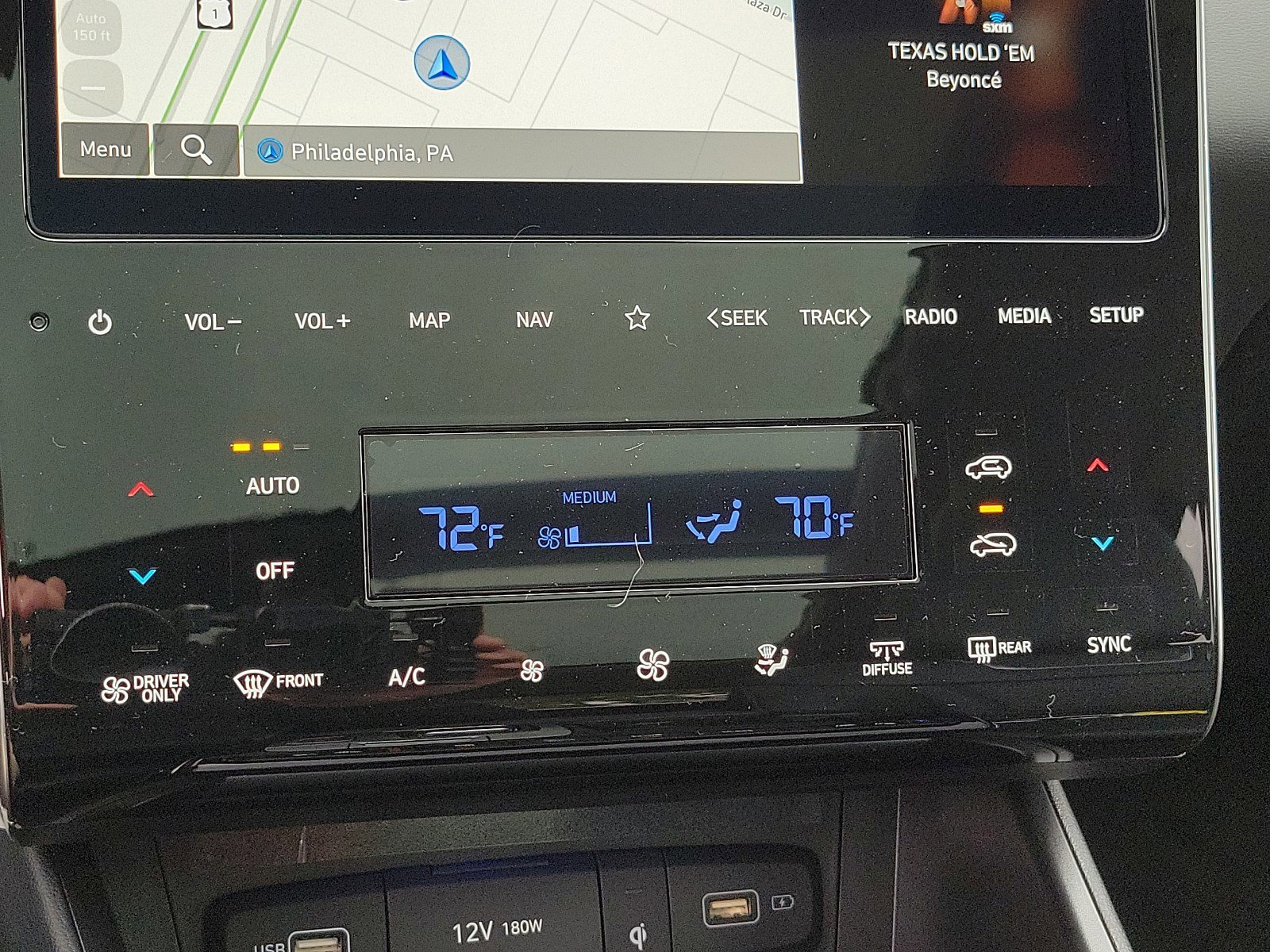 New 2024 Hyundai Tucson Limited image 13