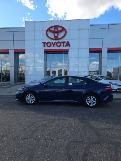 New 2026 Toyota Camry LE image 2