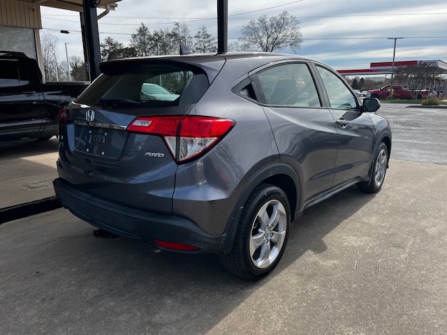 Used 2019 Honda HR-V LX image 5