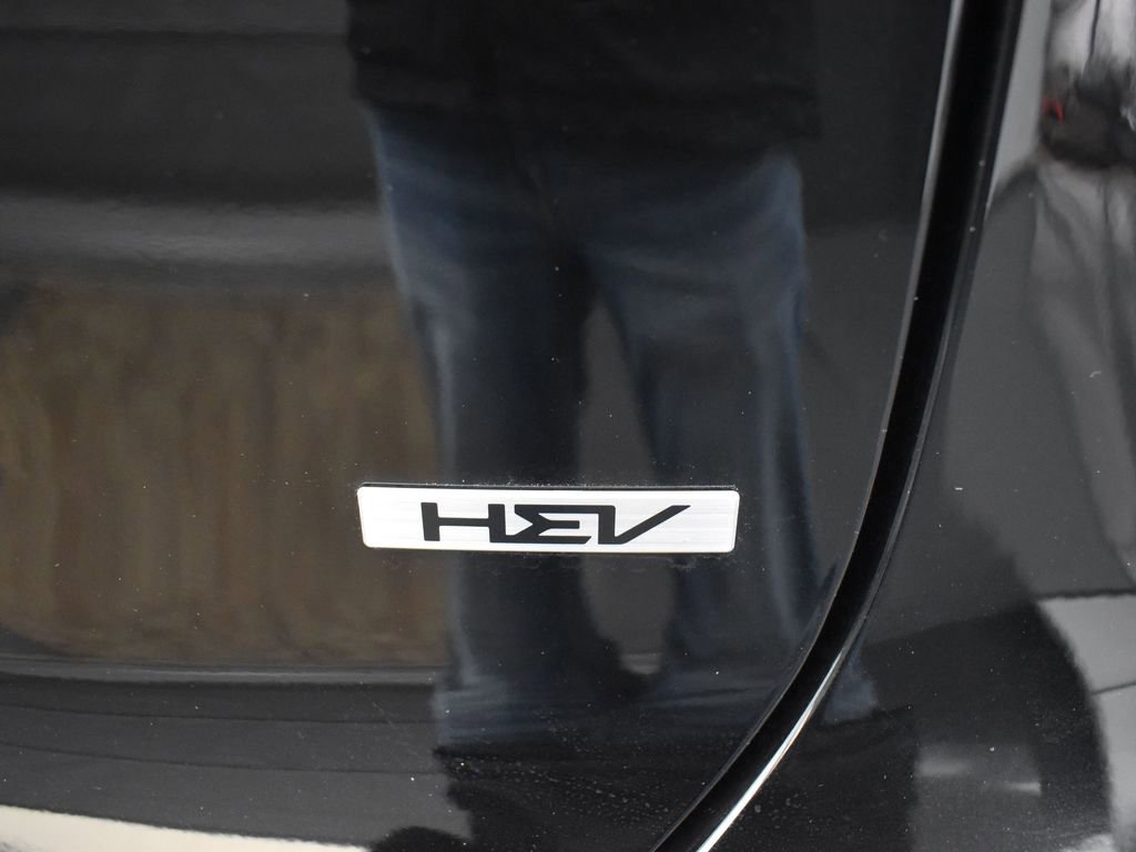 Certified 2025 Kia Niro EX FWD image 11