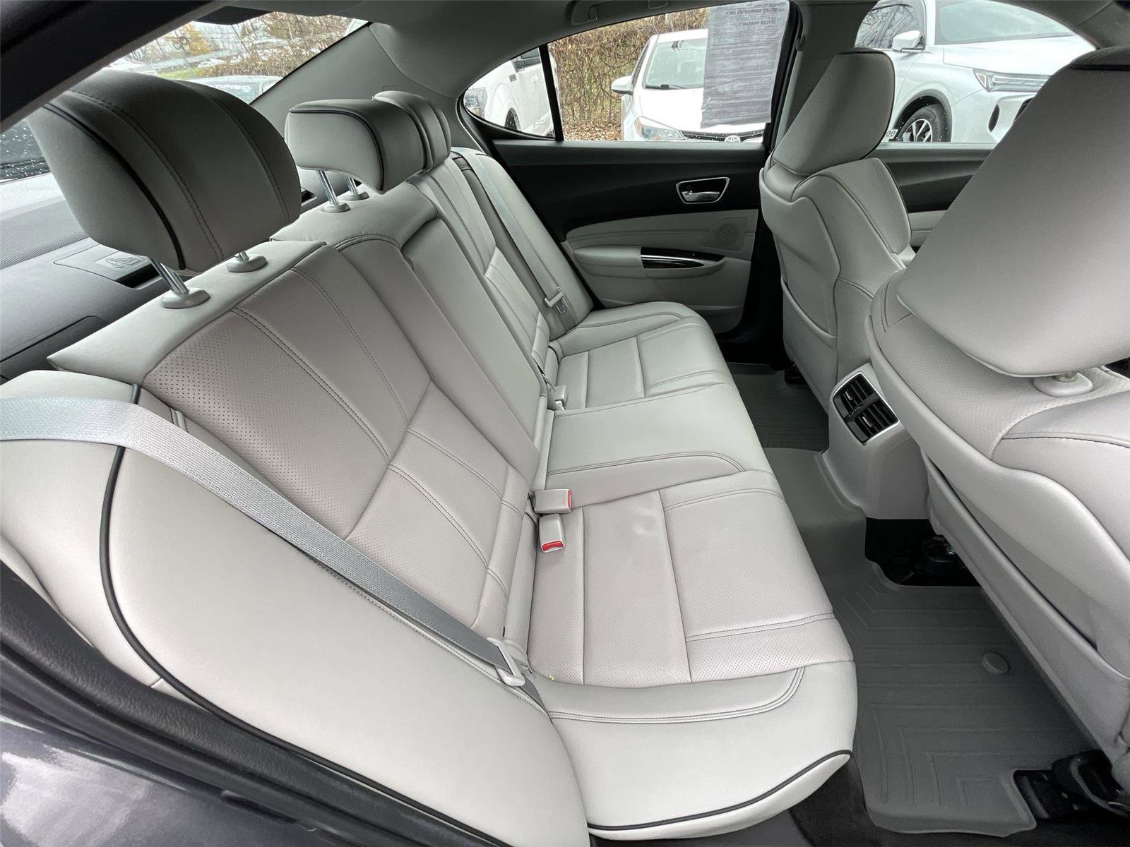 Certified 2018 Acura TLX V6 SH-AWD w/ Technology Pkg image 23
