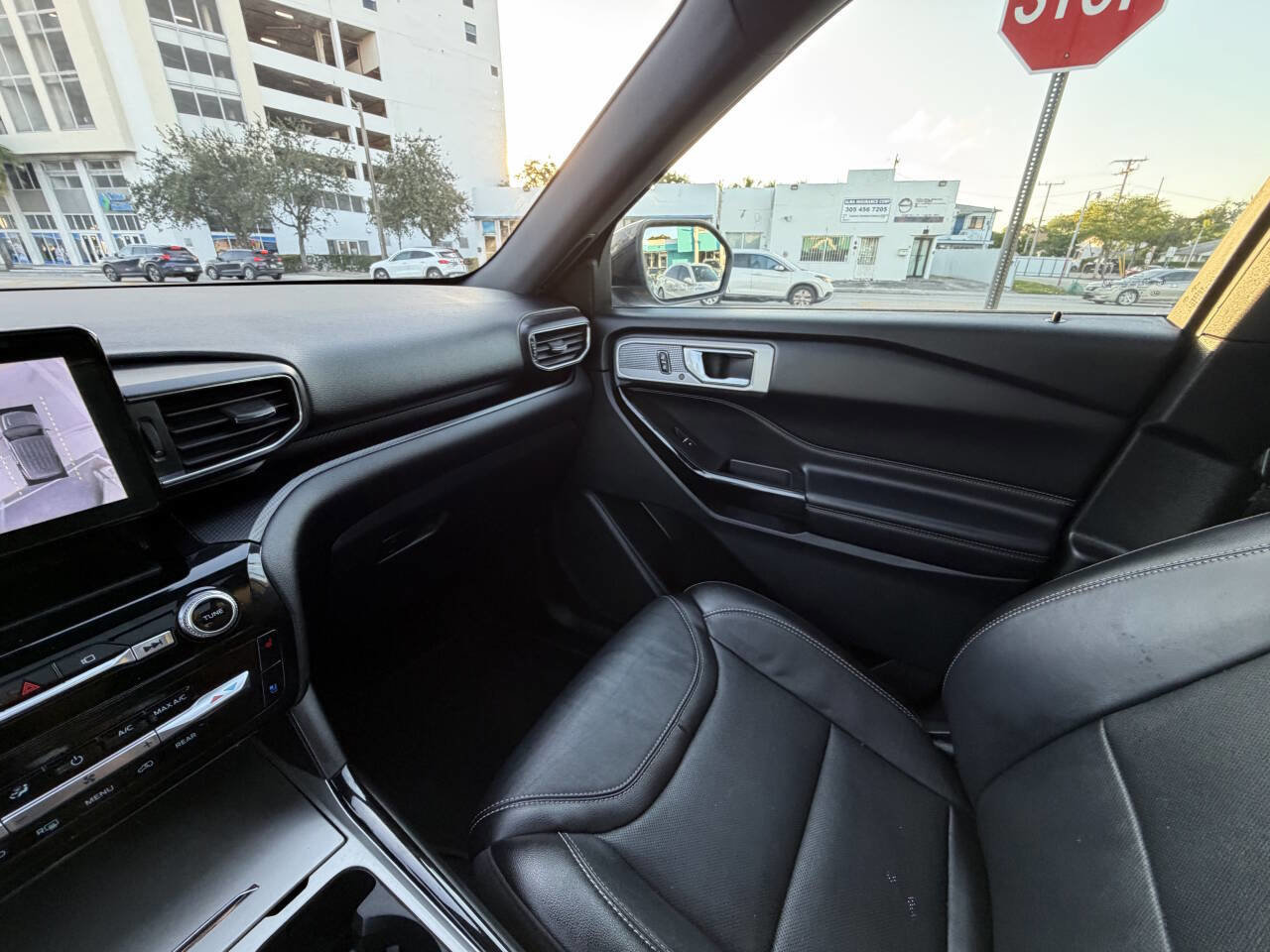 Used 2021 Ford Explorer ST w/ Equipment Group 401A image 33