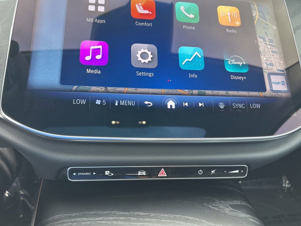 Used 2025 Mercedes-Benz E 350 Sedan image 31