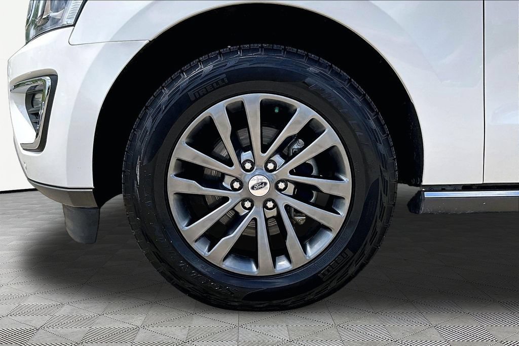Certified 2021 Ford Expedition Limited AWD/4WD image 9