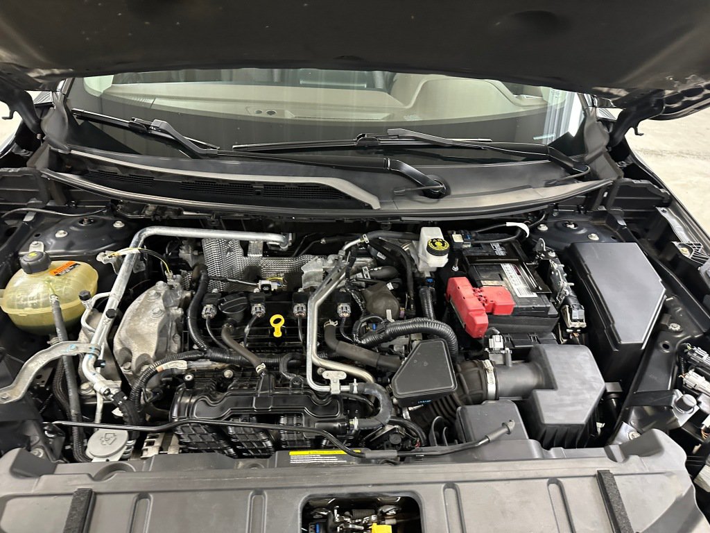 Used 2021 Nissan Rogue SV AWD/4WD image 35
