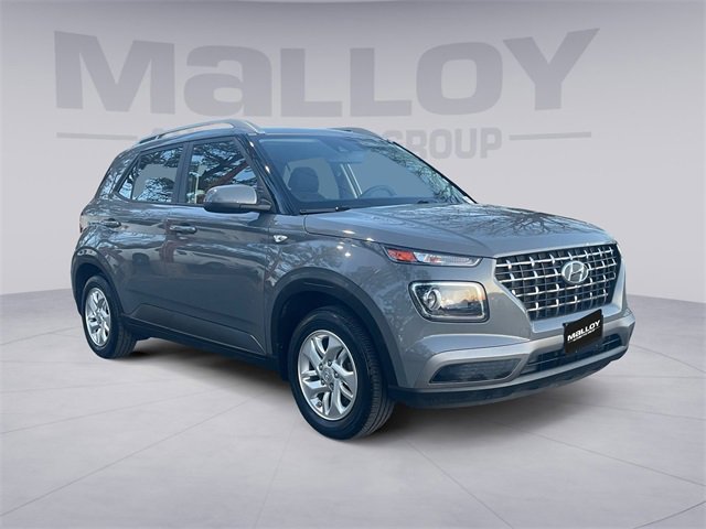 Used 2020 Hyundai Venue SEL image 1