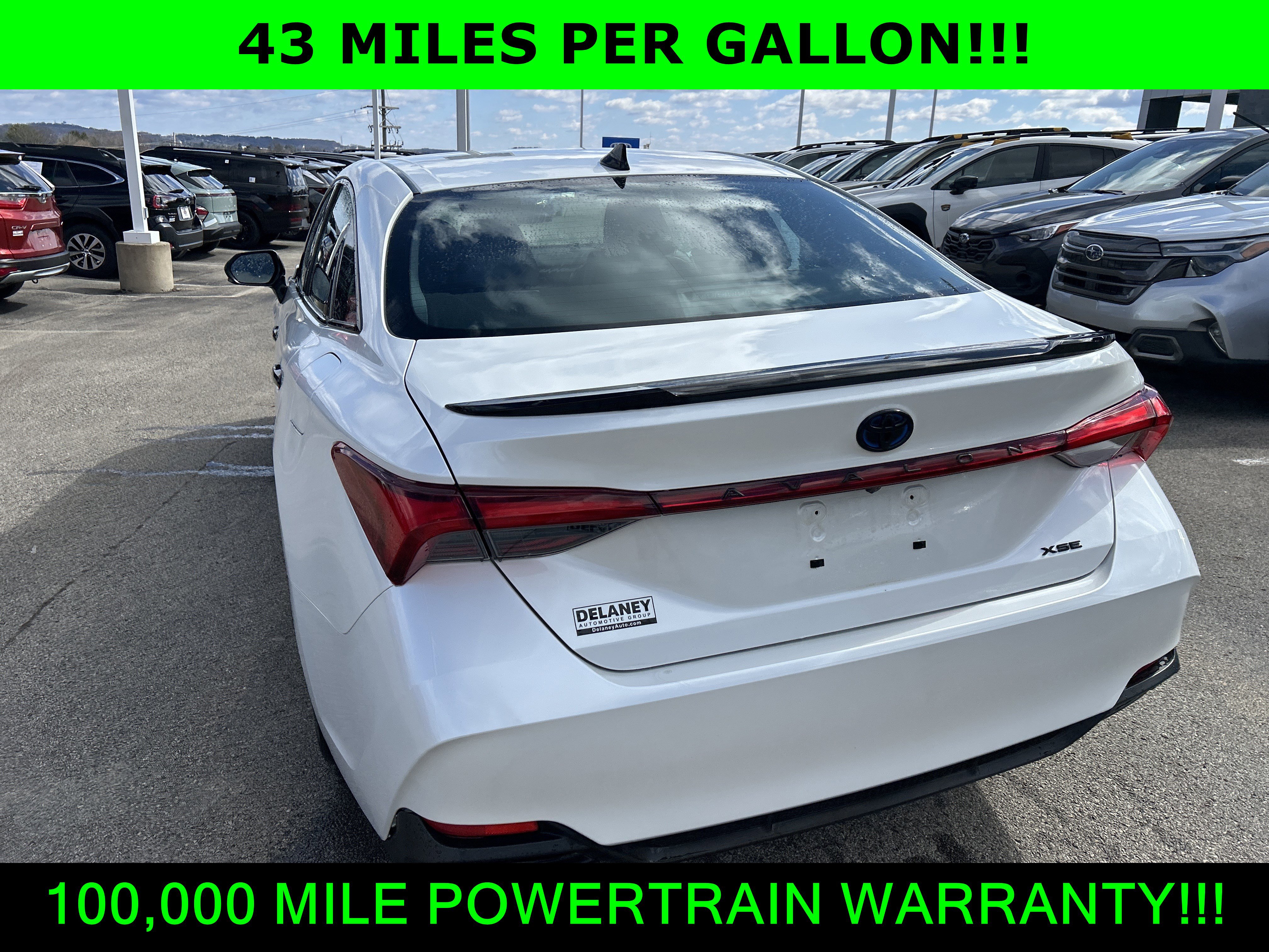 Used 2022 Toyota Avalon XSE image 14
