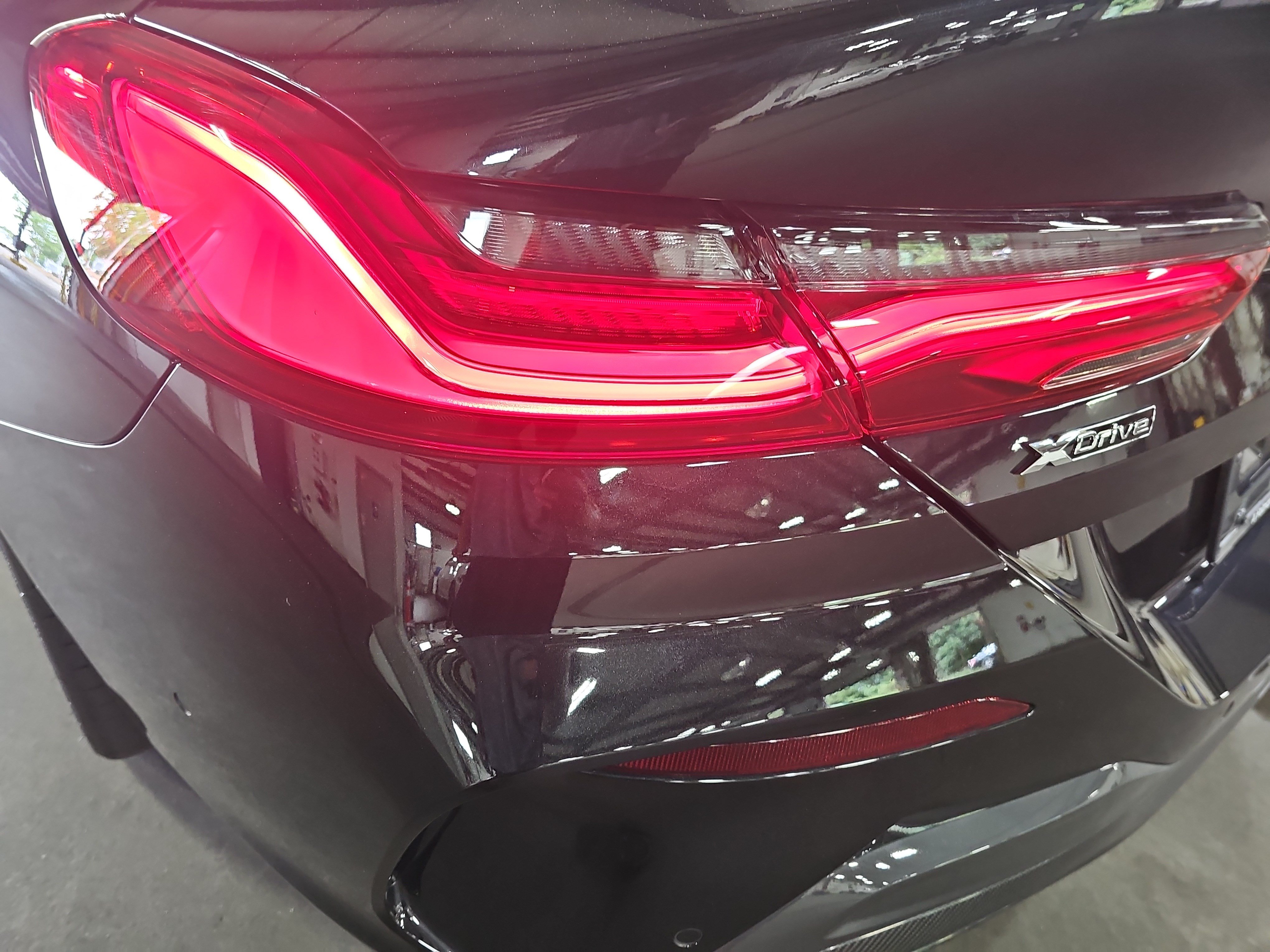 Certified 2026 BMW M850i xDrive w/ M Carbon Exterior Package AWD/4WD image 32
