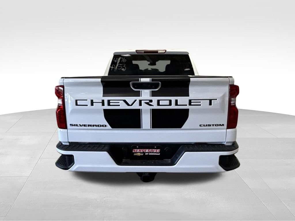 New 2026 Chevrolet Silverado 1500 Custom w/ Rally Edition AWD/4WD image 8