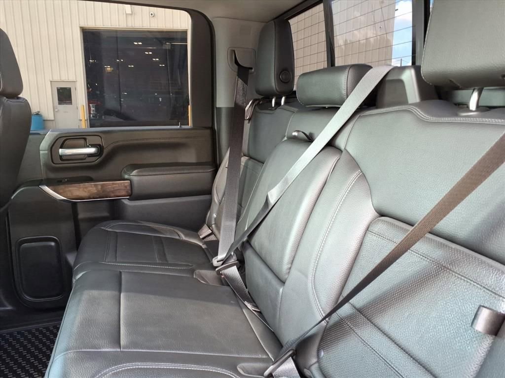 Used 2021 GMC Sierra 2500 Denali w/ Denali Ultimate Package image 21