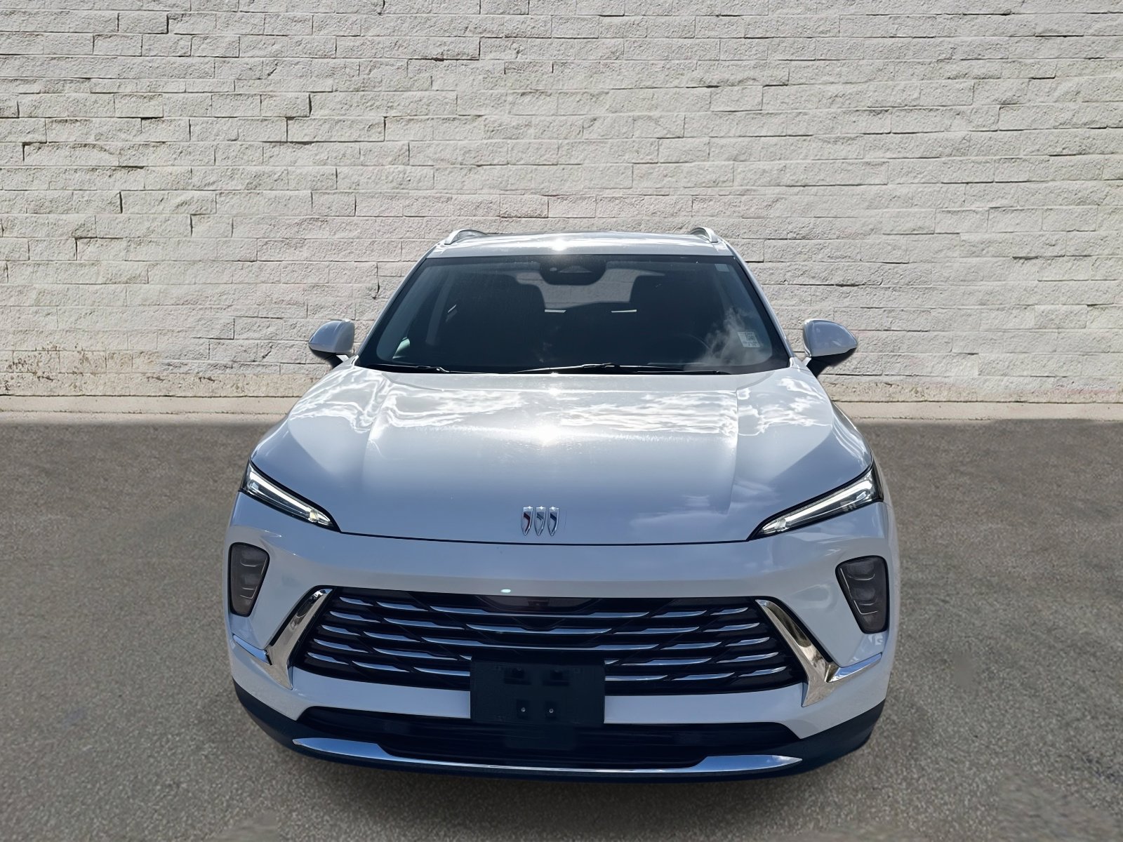 Used 2025 Buick Envision Preferred image 2