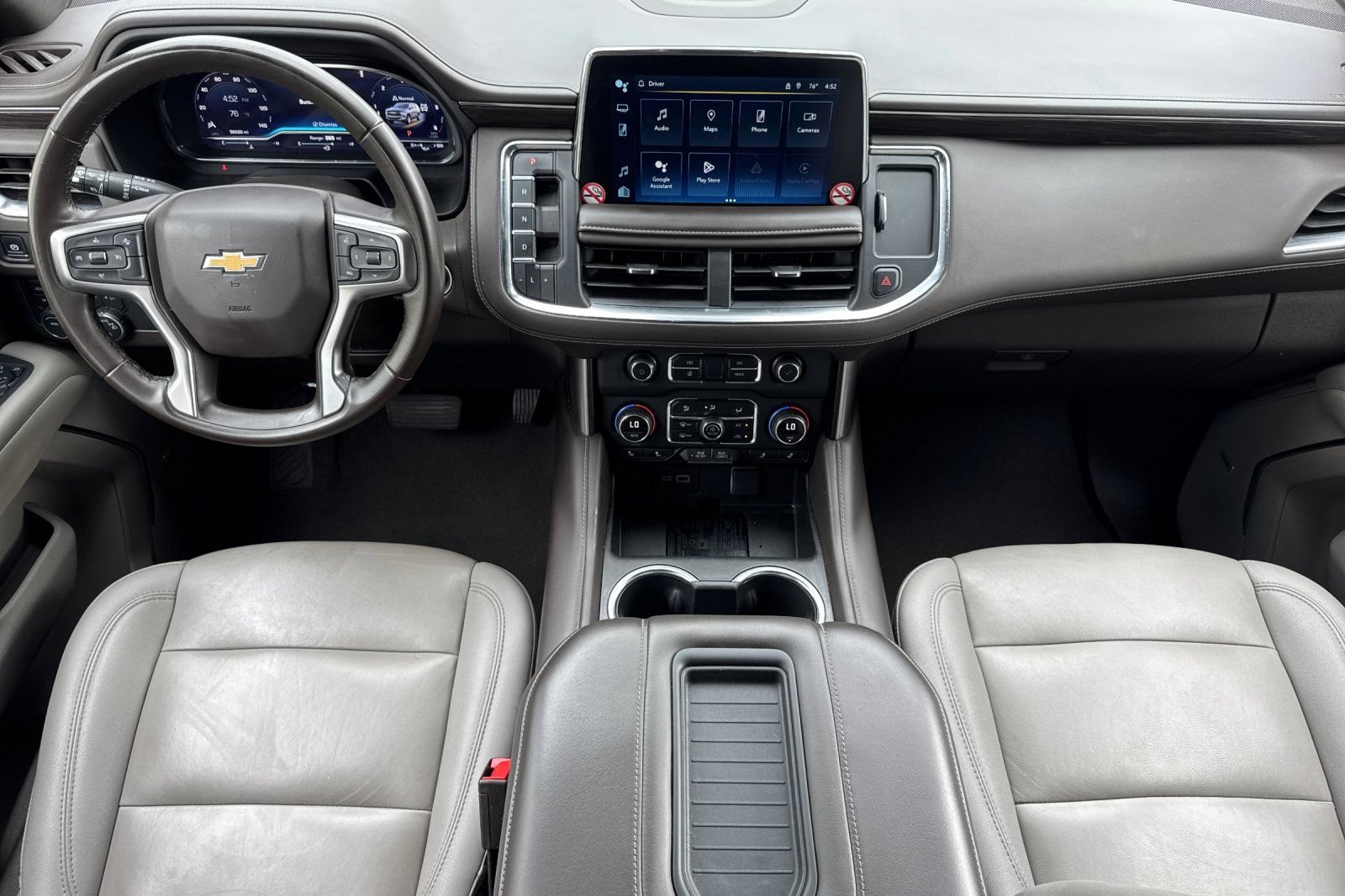 Used 2024 Chevrolet Tahoe LT AWD/4WD image 15