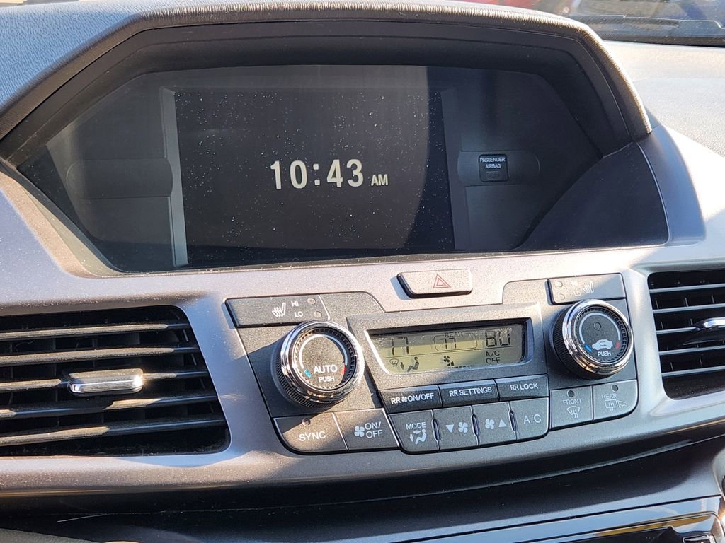 Used 2015 Honda Odyssey EX-L image 22