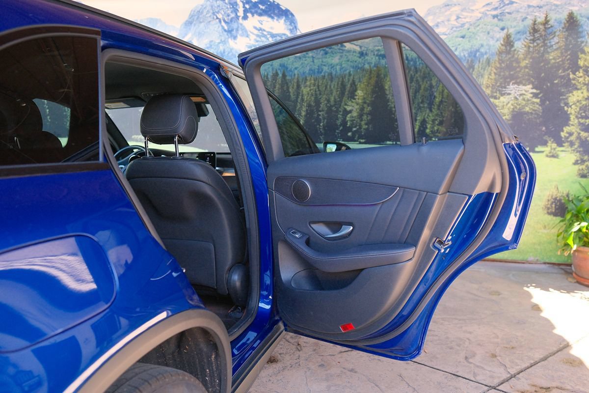 Used 2022 Mercedes-Benz GLC 300 image 32