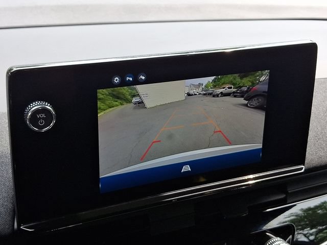 Used 2024 Honda Prologue EX image 19
