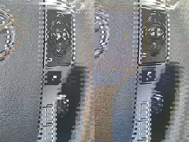 Used 2024 Toyota 4Runner SR5 image 24