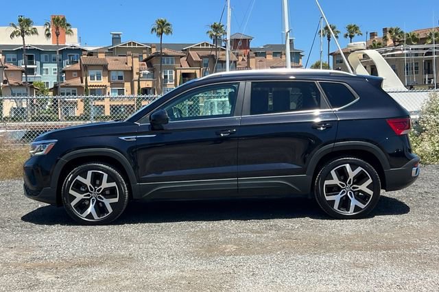 Used 2022 Volkswagen Taos SEL AWD/4WD image 7