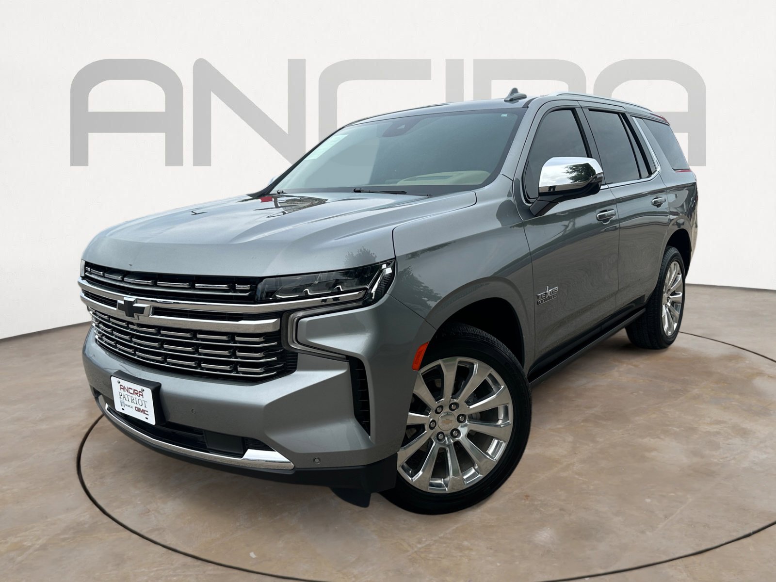 Used 2023 Chevrolet Tahoe Premier w/ Premium Package 2 AWD/4WD image 4