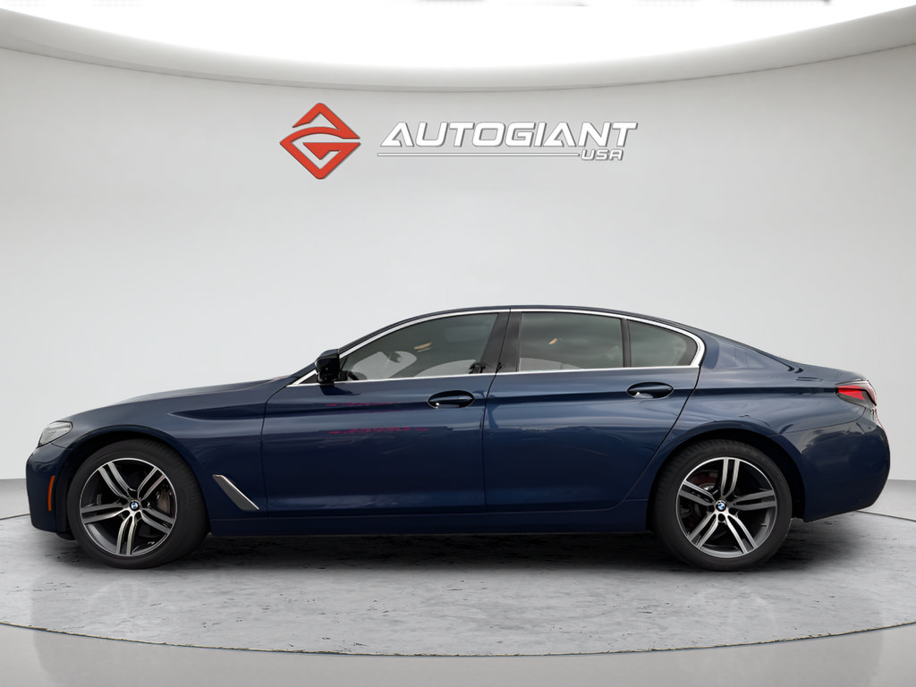 Used 2021 BMW 530i w/ Executive Package RWD image 3