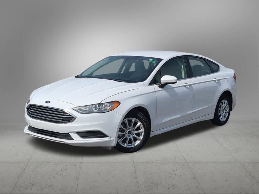 Used 2018 Ford Fusion S FWD image 1