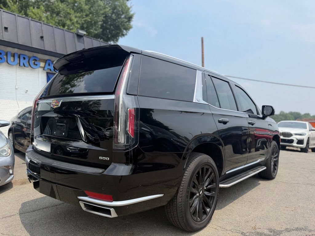 Used 2021 Cadillac Escalade Premium Luxury w/ Driver Assist Tech Package AWD/4WD image 3