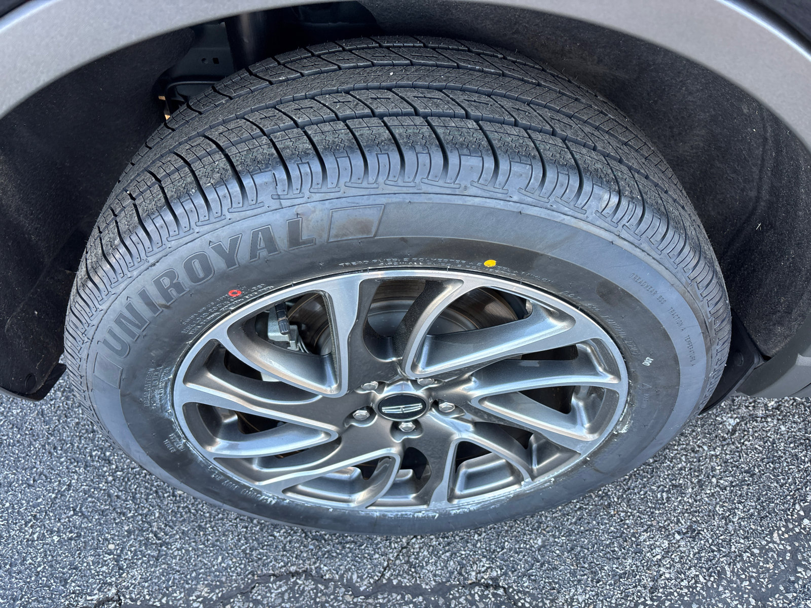 Certified 2022 Lincoln Corsair FWD image 10