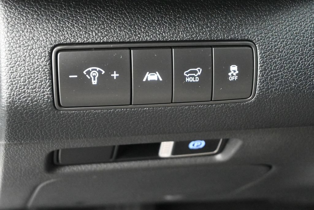 Used 2023 Hyundai Santa Fe SEL w/ Cargo Package FWD image 5