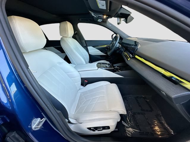 Used 2024 BMW i5 M60 w/ Premium Package AWD/4WD image 30