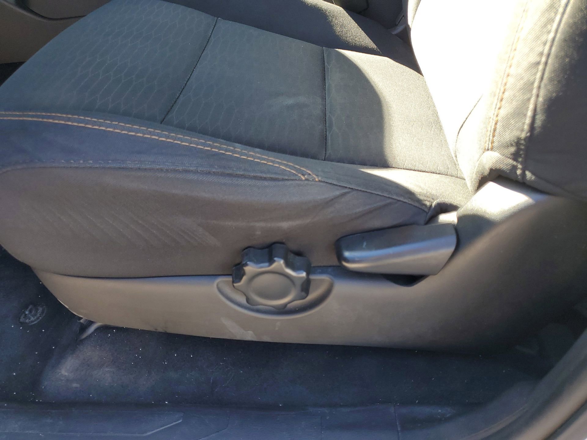 Used 2017 Toyota Tacoma SR5 w/ Tow Package image 17