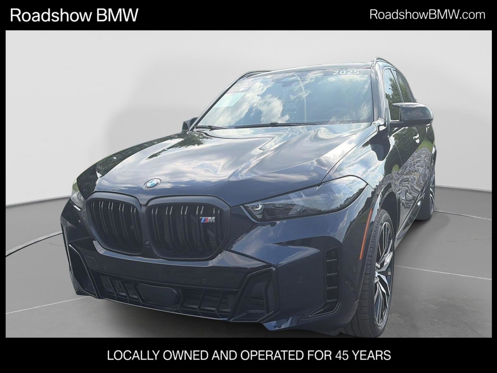 Certified 2025 BMW X5 M60i AWD/4WD image 1