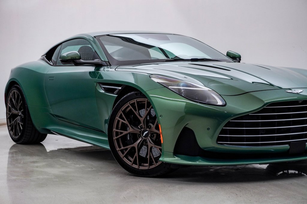 Used 2024 Aston Martin DB12 Coupe video 2