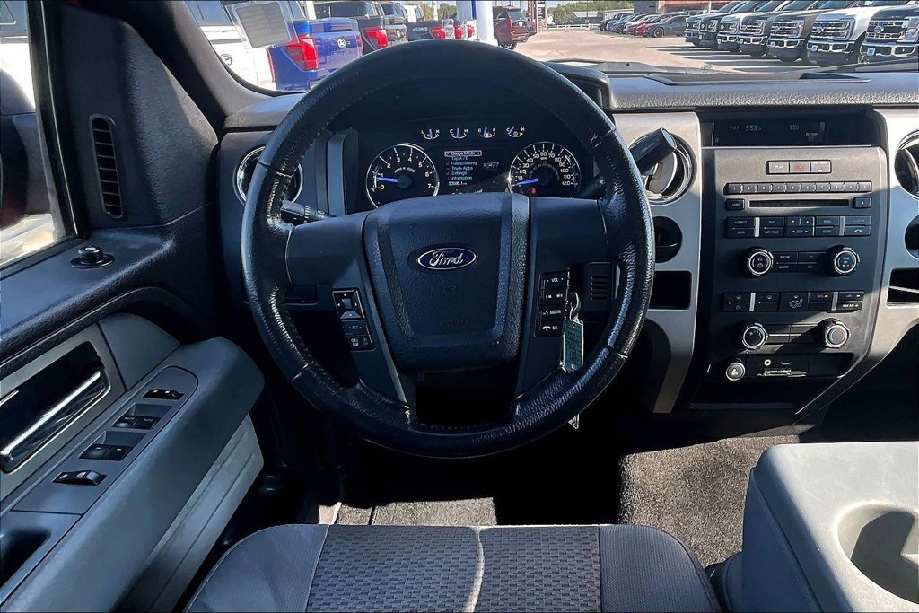 Used 2011 Ford F150 XLT w/ XLT Chrome Pkg RWD image 5