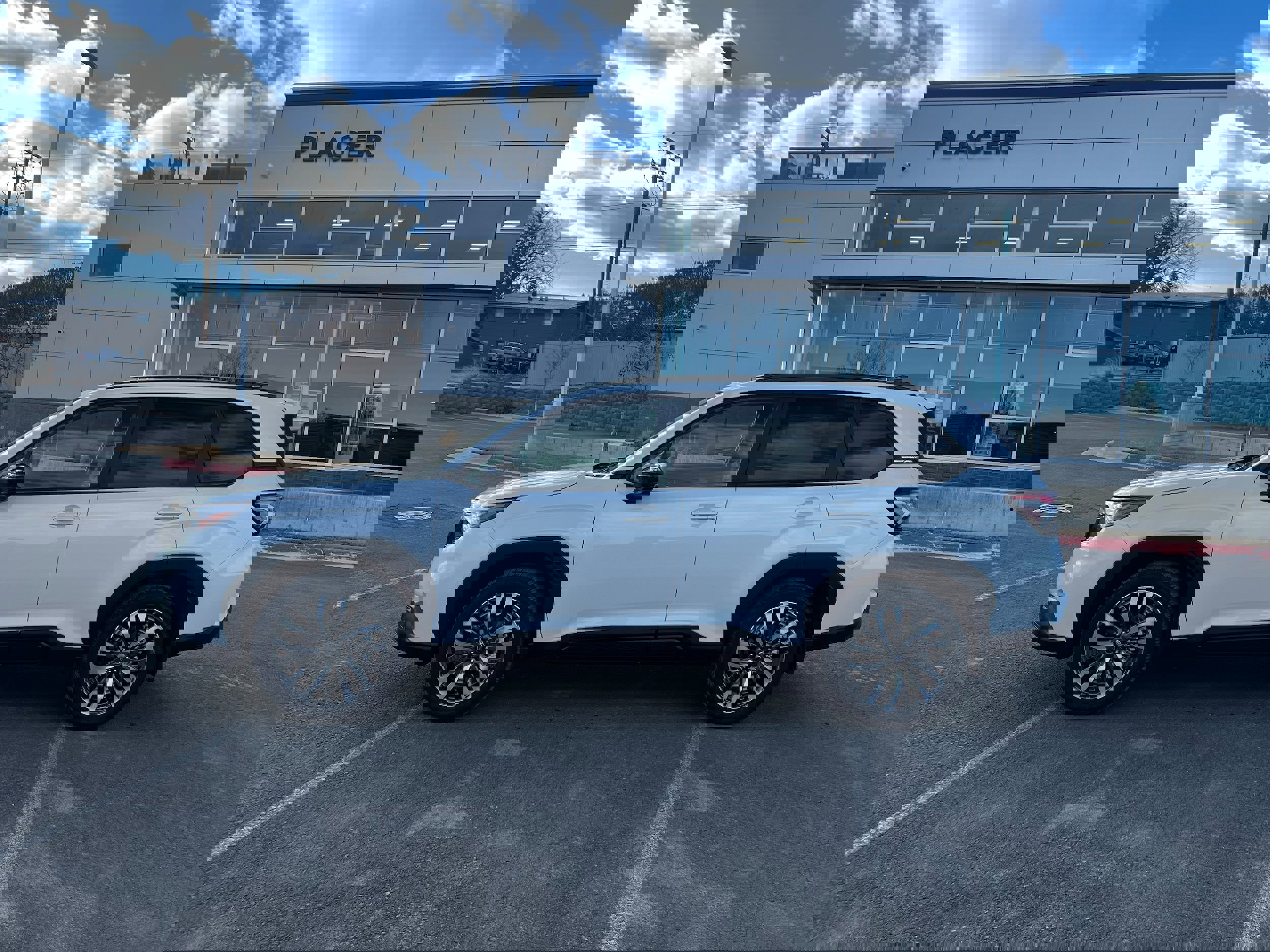 New 2026 Subaru Forester Touring image 2