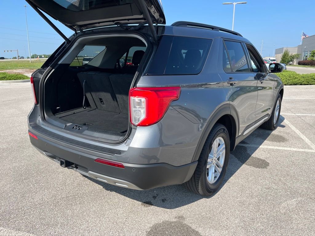 Used 2023 Ford Explorer XLT w/ Equipment Group 202A image 19