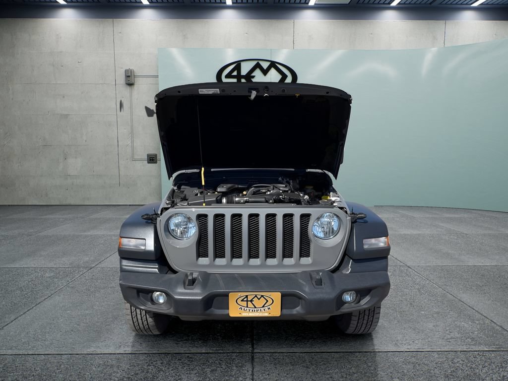 Used 2018 Jeep Wrangler Unlimited Sport S AWD/4WD image 9
