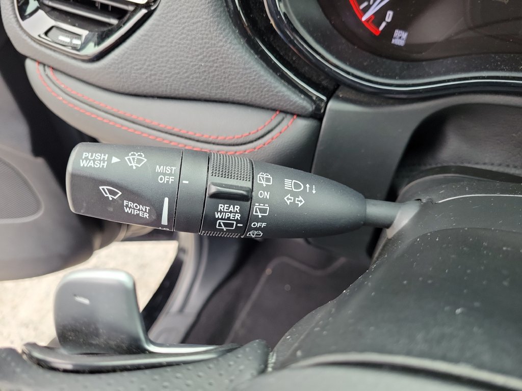 Used 2025 Dodge Durango GT AWD/4WD image 32